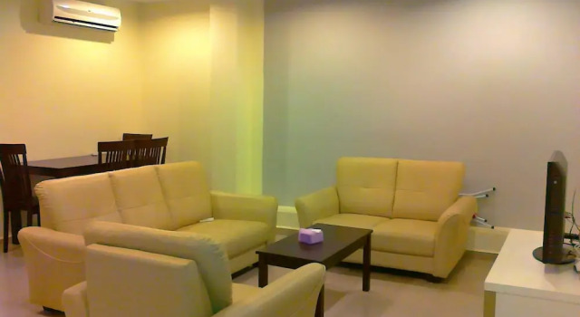 Апартаменты Deluxe Malacca Services Apartment