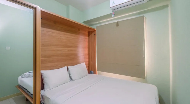 Апартаменты Trendy Connecting Mall 2BR Green Pramuka Apartment