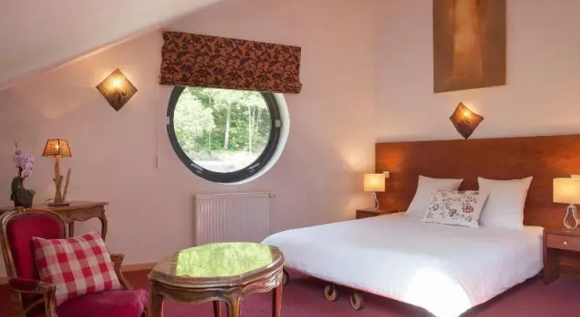 Четырёхместные апартаменты с балконом La Fischhutte, The Originals Relais