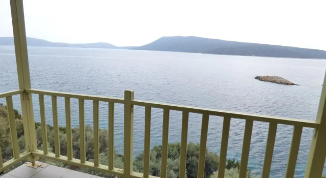 Апартаменты c 1 комнатой с балконом и с красивым видом из окна Odyssia near the Seaside
