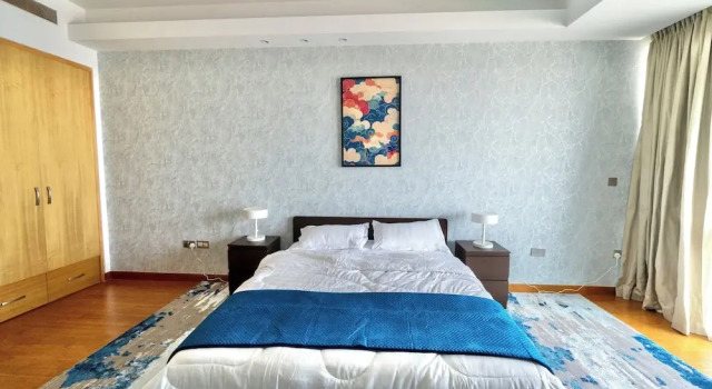 Апартаменты Апартаменты Luxury Vacation Home Nr Metro DWTC