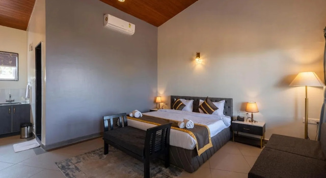Люкс Premium с балконом Nirvana Eco & Agro Resort