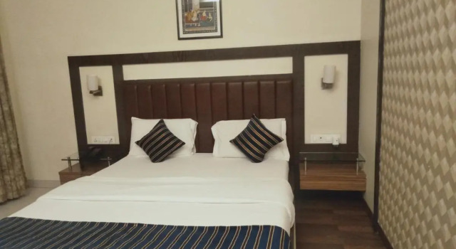 Hotel Udayanraje Palace