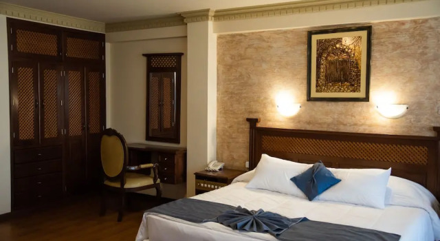 Номер Standard AVANTI HOTEL & CONVENTION CENTER