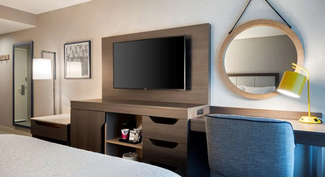 Четырёхместный номер Standard Hampton Inn by Hilton Boston/Cambridge