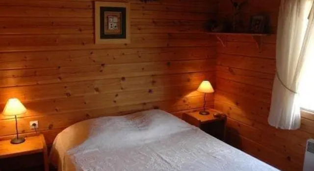 Chalet Rouge Sorbier, Réserver Chalet Hôtels 3 étoiles à Font-Romeu, 3*