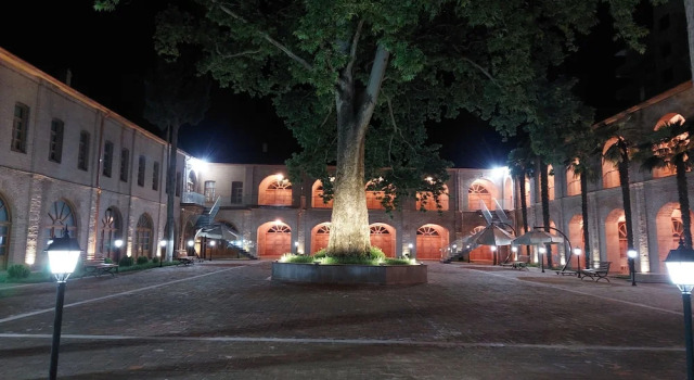 Shah Abbas Karvansaray Hotel