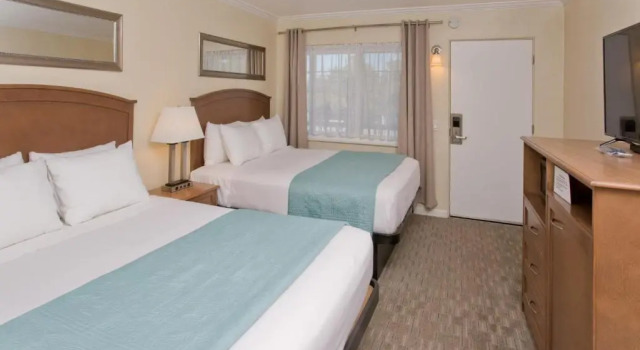 Четырёхместный номер Standard Villa Franca Inn