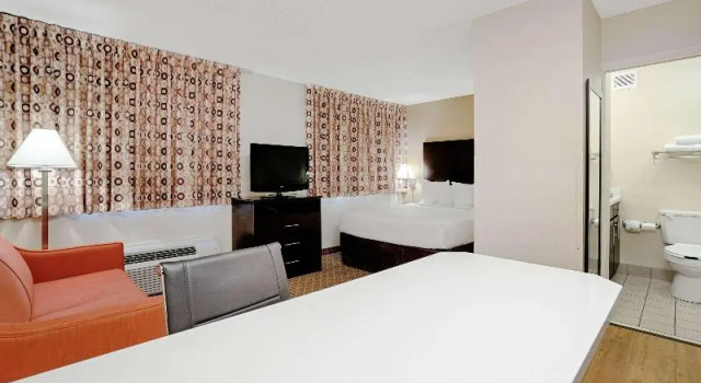 Номер Standard MainStay Suites Chattanooga Hamilton Place