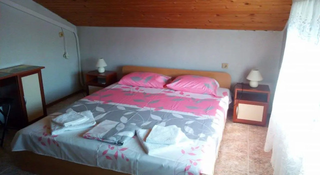 Sluncho Guest House, Забронировать Гостевой дом Гостевые дома Добрич, Гостевой дом