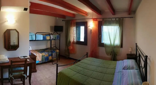 Четырёхместный номер Classic Agriturismo LAlbara - Wines, Pool & SPA