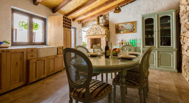 Коттедж Large Holiday Home With Private Pool, Wellness & Sea View