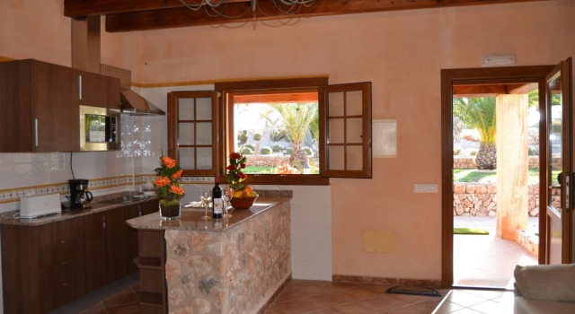 Полулюкс с видом на горы Agroturismo Es Gallicant