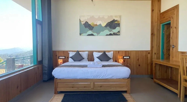 Kasar Escape, Boek Pension Almora Uttarakhand