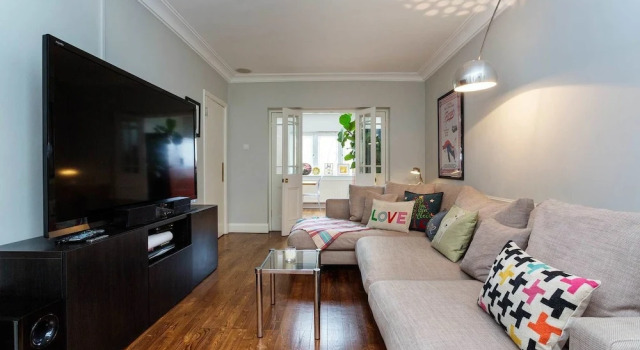 Crouch End Family Home, Забронировать Отель Отели Лондона 3 звезды, 3*
