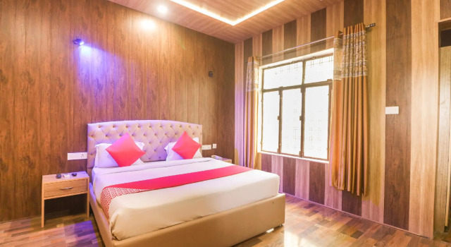 Люкс Standard OYO 37727 Yugantar Stay House