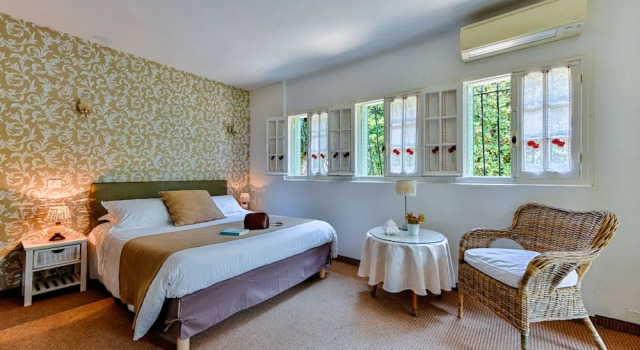 Люкс Hotel Mas Djoliba