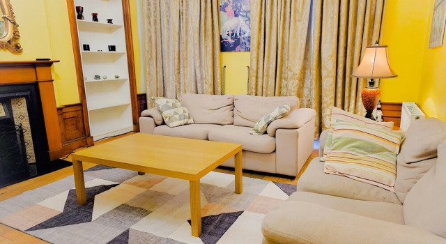 Апартаменты Georgian Two Bedroom Apartment