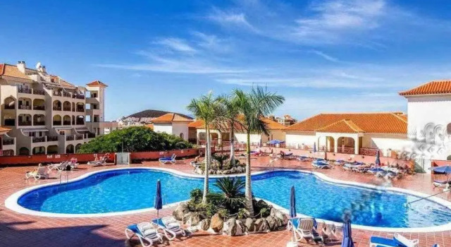 Dinastia D201 by Tenerife Rental and Sales, Prenota Hotel Hotel a Tenerife con piscina, Piscina