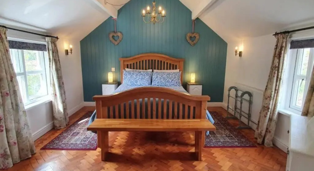 Коттедж с 2 комнатами Vale View Cottages -The Coach House, Great location in Prestatyn