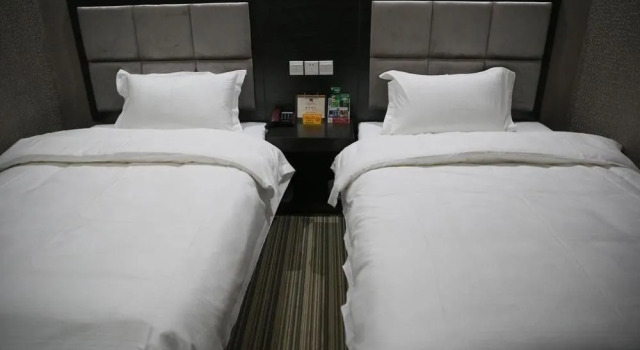 Jiaozuo Impression Holiday Hotel, Prenota Hotel Hotel a Henan con parcheggio, Parcheggio