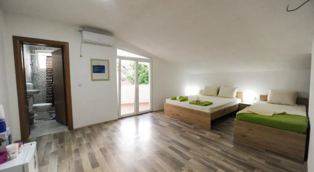 Stella Apartments