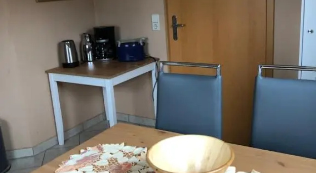 Ferienwohnung Gisela Kästner Stolpen, Забронировать Отель Отели Штольпен с парковкой, Парковка