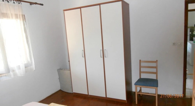 Apartment Gdinj - 2, Prenota Appartamento Gdinj 