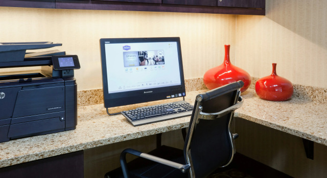 Hampton Inn North Sioux City, Rezerwuj Hotel Hotele w Iowa z basenem, Basen