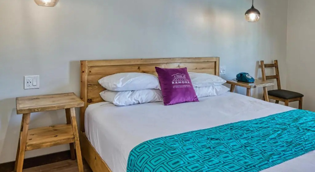 Четырёхместный номер Standard Ramona Valley Inn - Ramona