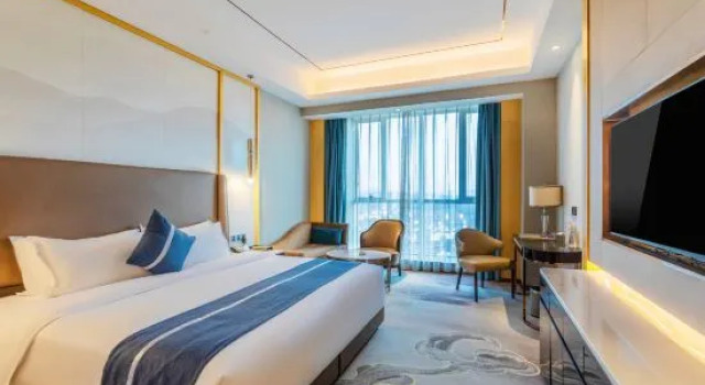 Номер Superior Ramada by Wyndham Changsha South Bus Station
