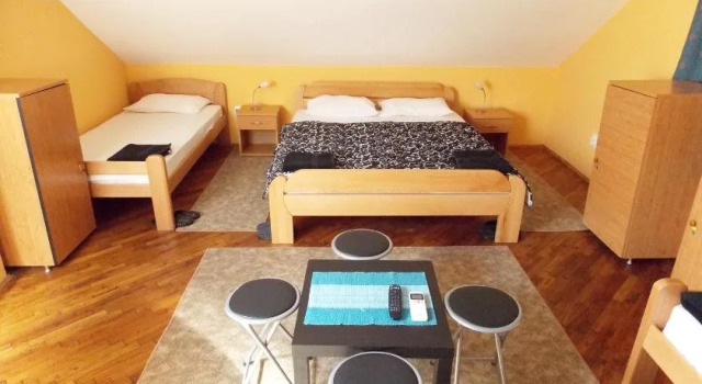 Bed & Breakfast Belgrade, Забронировать Отель Стари град Белград, рядом с Кафедральный собор в Белграде