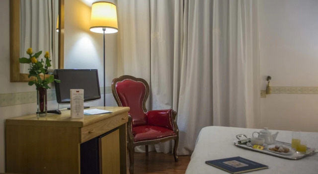 Двухместный номер Standard с балконом Hotel Victoria Maiorino