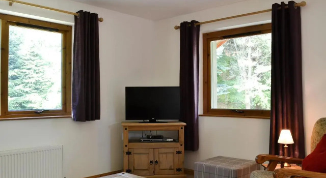 Squirrel Cottage, Varaa Lomakoti Inverness 