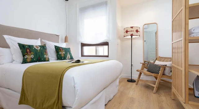 Exclusive Duplex With Private Terrace & Pool in Seville. Feria 21, Забронировать Апартаменты/квартира Апартаменты Севильи, рядом с Площадь Пласа-де-Армас, Апартаменты/квартира