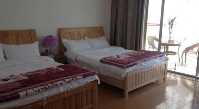 Jiariwan Express Hotel(昆明假日湾快捷酒店), Buchen Sie Hotel Chenggong Kunming