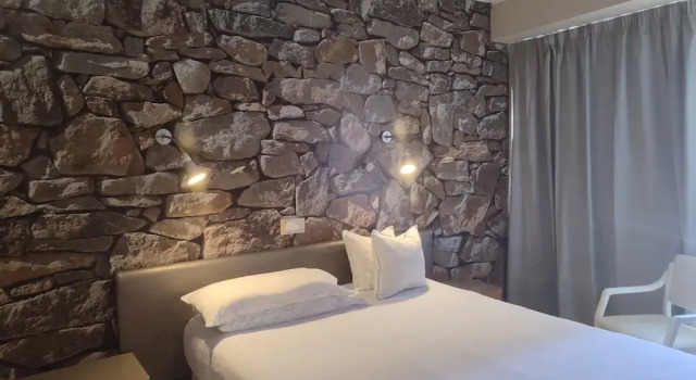 Номер Deluxe с балконом Hostal Mar del Plata