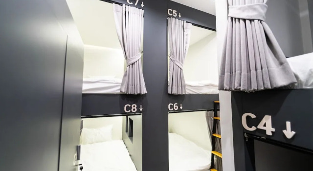 PIER 808 Hostel, Book Hostel / Vandrerhjem Hostels i Central Thailand, Hostel / Vandrerhjem