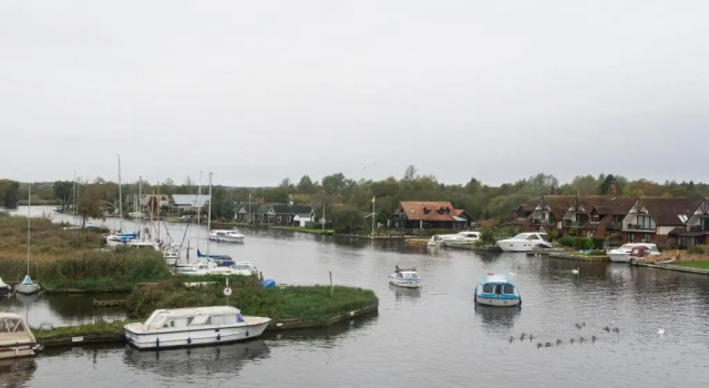 Innkeeper's Lodge Norfolk Broads, Horning, Varaa Hotelli Honing The Broads