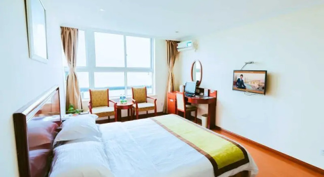 Двухместный номер Standard GreenTree Inn Jiaxing Zhongan Business Hotel