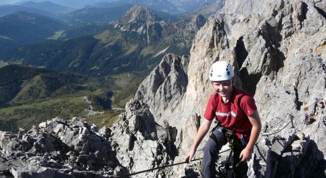 Haus Berghild, Rezerwuj Hotel Hotele w Schladming - Dachstein z parkingiem, Parking