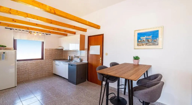 Apartment Milena, Varaa Huoneisto Novigrad Kroatia
