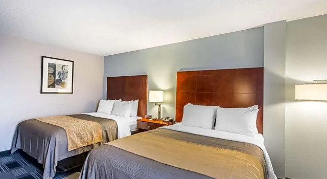 Люкс Superior Comfort Inn SW Omaha I-80
