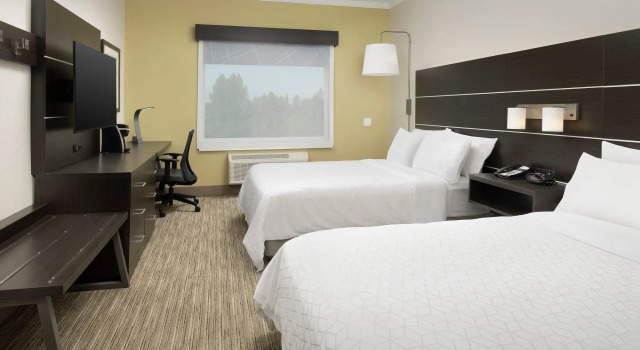 Четырёхместный номер Standard Holiday Inn Express Puyallup by IHG