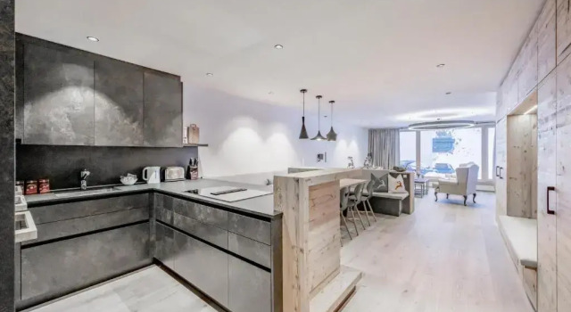 Bühlhof Appartements, Забронировать Отель Лех Lech - Zürs, рядом с Горнолыжный подъемник Шлегелькопфбан