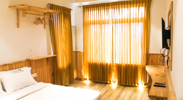 Номер Standard с видом на сад Al Woodlands Residency