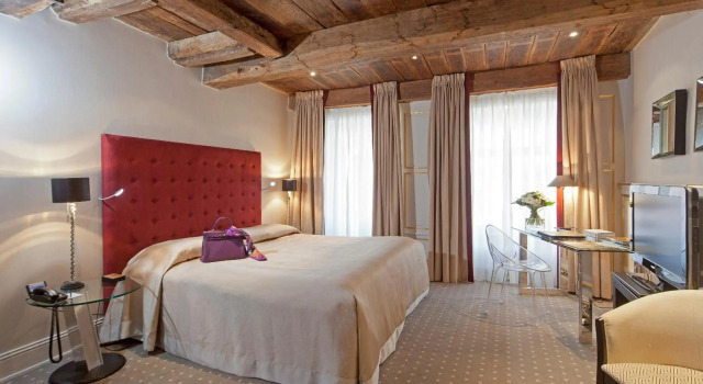 Hotel Le Place d'Armes, Rezerwuj Hotel Hotele w Luxembourg ze śniadaniem, w pobliżu Mudam Luxembourg, Śniadanie