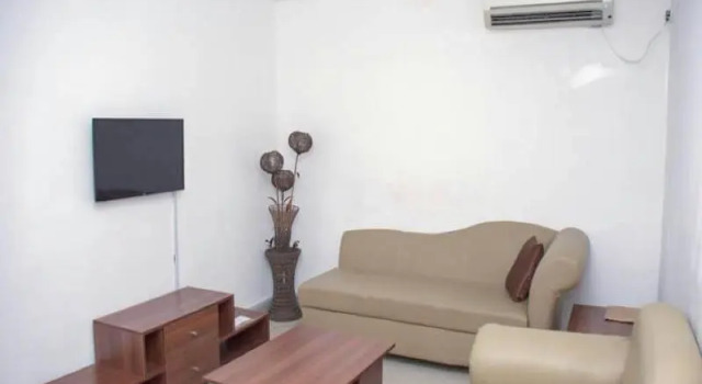 Presken Hotel @ Awolowo Way