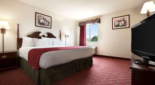 Двухместный номер Standard Super 8 by Wyndham Aurora/Naperville Area