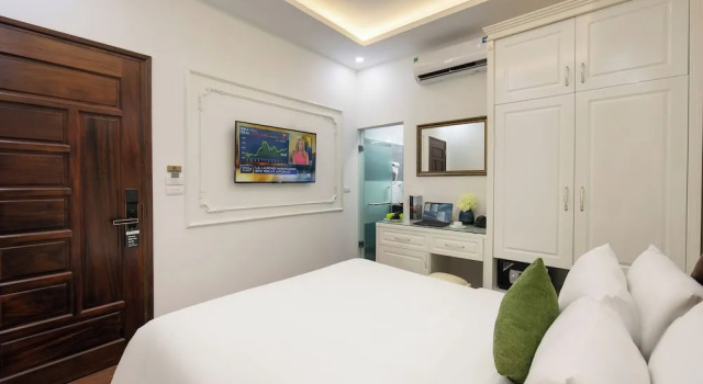 Номер Superior TrangTrang Luxury Hotel